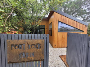 Fort Rock Cabin, Blackheath